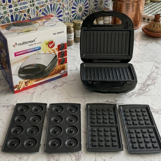 صانعة الساندوتش والوافل والدونات 3 في 1